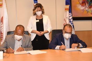 CONAVIHSIDA y SIUBEN buscan mejorar la información para facilitar el acceso de poblaciones vulnerable a programa sociales.