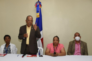 CONAVIHSIDA y el SNS capacitan personal de salud de los Servicios de Atención de la región sur