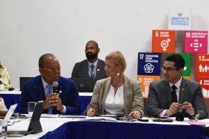 “Es necesario seguir fortaleciendo la cooperación internacional para la contención definitiva del VIH